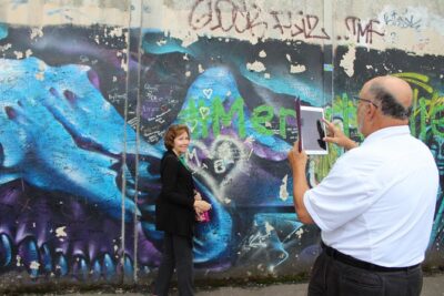 Famous 1.5 hour Belfast Murals Tour