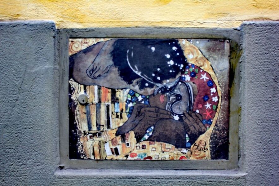 Florence: Street Art Tour - Piazza della Signoria and the return route