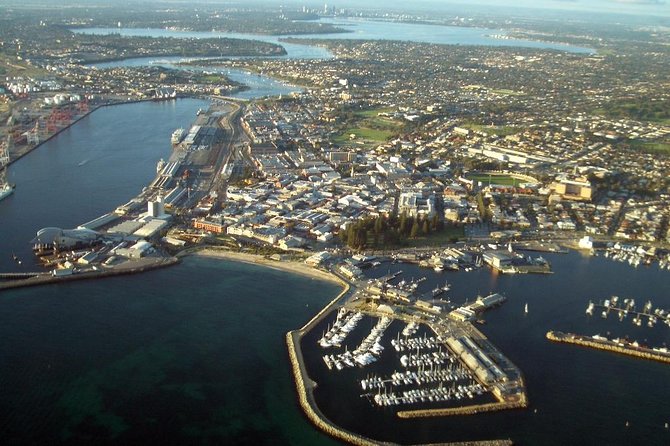 Fremantle - Convicts, Culture & Street Art - South Terrace and the Cappuccino Strip finish