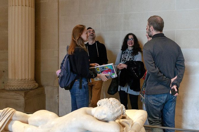From Louvre to Street Art - original museum guided tour (skip the line!) - Inside the Louvre: The Mona Lisa and More