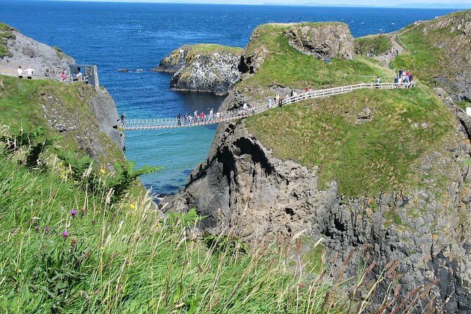 Giant's Causeway and Belfast City Murals Tour inc Game of Thrones Dark Hedges - Who should book this tour?