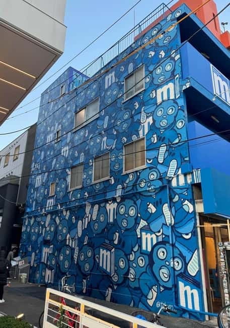 Graffiti in Tokyo Walking Tour: Shibuya and Harajuku - Starting near Manhattan Records in Shibuya