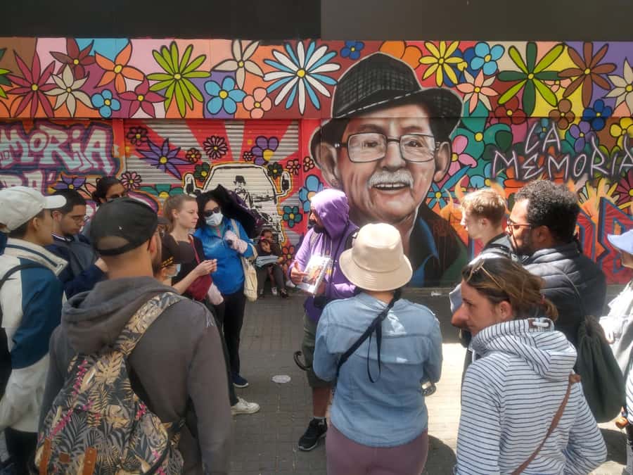 Graffiti Tour: a fascinating walk through a street art City - The tallest illegal graffiti in Colombia