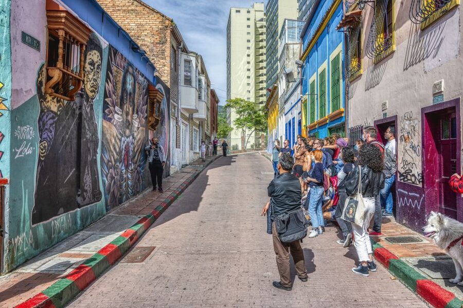 Graffiti Tour: a fascinating walk through a street art City - Artists, methods, and the meaning behind the paint