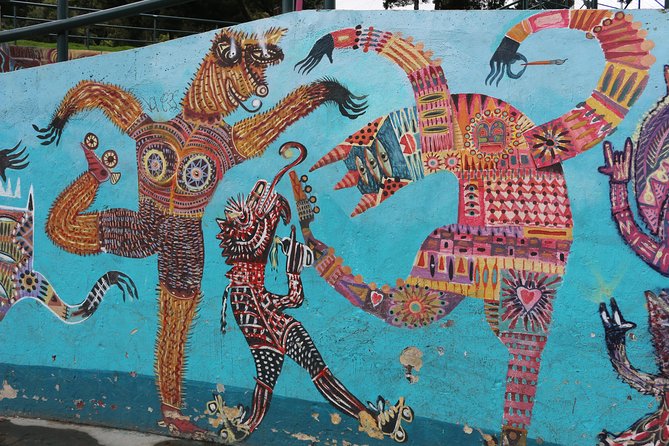 Graffiti Tour in La Candelaria Bogotá with Transportation - Starting at Chorro de Quevedo Plaza