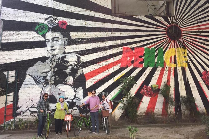 Graffiti & Urban Art Biketour w/ taco stop - Key things to know before you ride