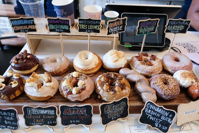 Handcrafted Donuts & Street Art: Wynwood's Most Unique Food Tour - Walking Wynwood’s Murals, Food, and Past