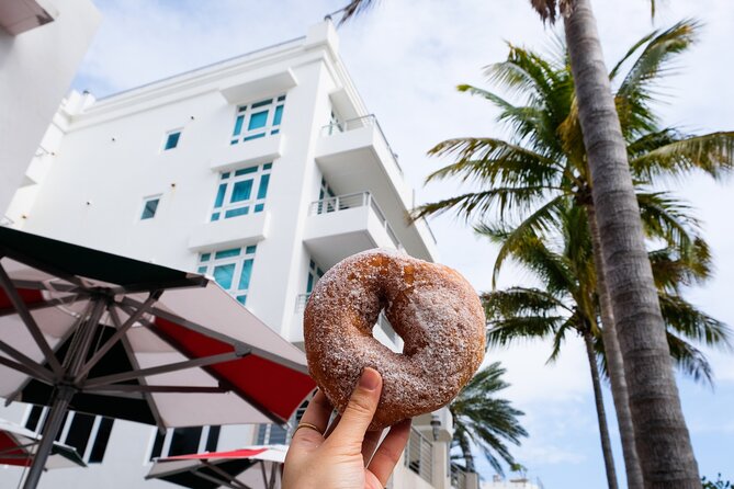 Handcrafted Donuts & Street Art: Wynwood's Most Unique Food Tour - Guides Who Keep the Pace Lively