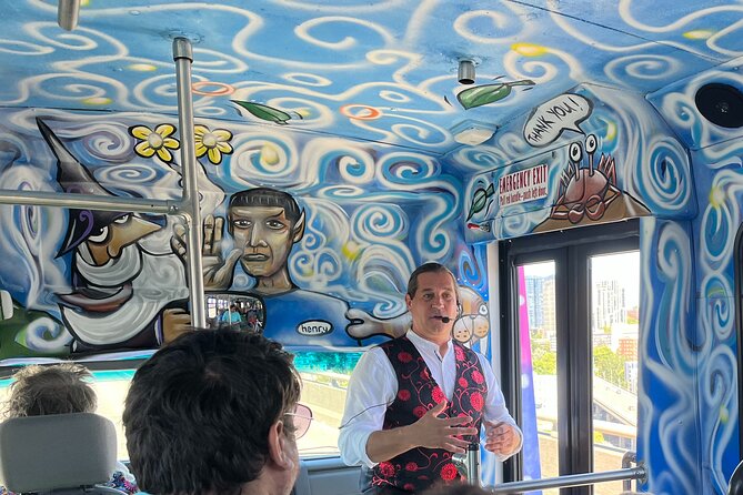 Henry Art Tours-Come See the Fun Side of Seattle Art/Pubs/History - Fremont: the tour’s creative starting point