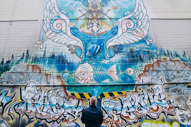 Hipster and Street Art Walking Tour - Why the small group of 12 is useful