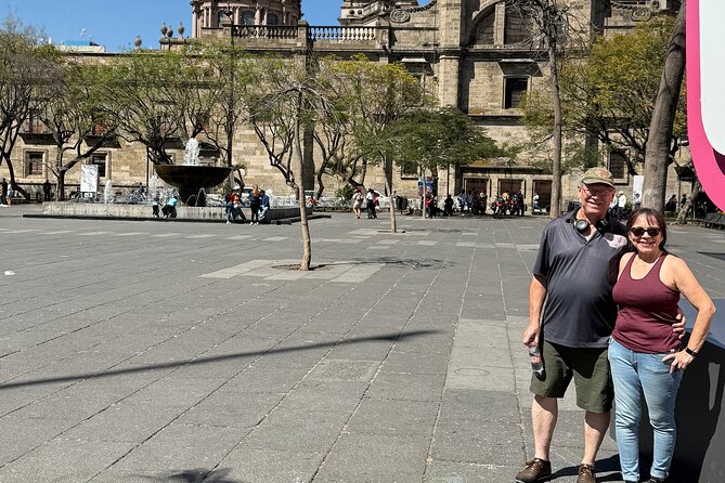 Historic tour in the center and murals of Orozco - Hidalgo Liberator at the Government Palace