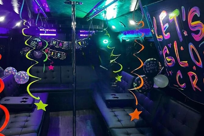 Hookah Bus Tour/Ft Lauderdale-Hard Rock, Las Olas & Wynwood - Fort Lauderdale Beach after dark