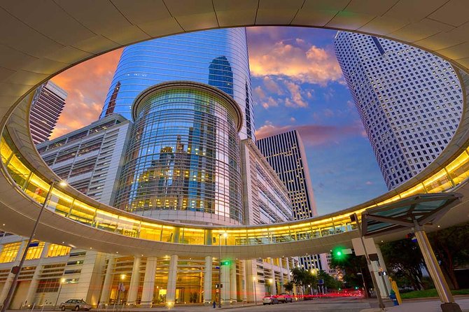 Houston's Official City & Mural Tour! - Churches, libraries, and the old downtown buildings