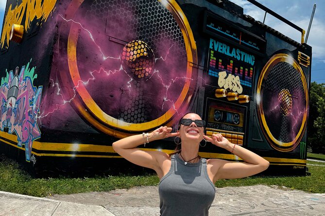 Influencer Experience (Wynwood and CityTour) Miami - A photo-first way to see Miami