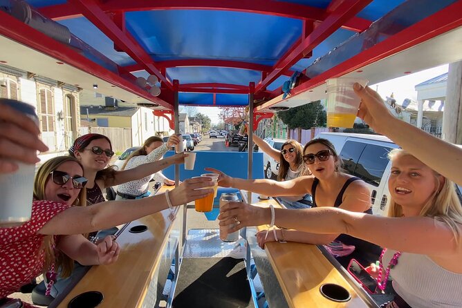 Irish Channel Bike Bar Tour: Murals, History and Bar Crawl - The Irish Channel is the visual centerpiece