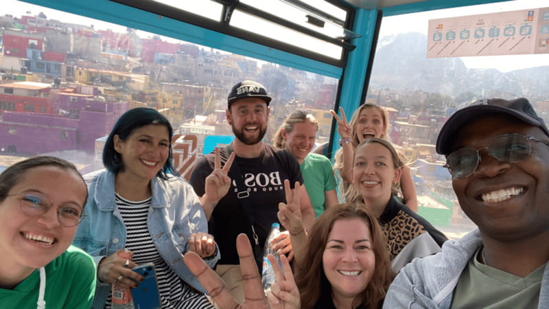 Iztapalapa: Cable Car Tour and Urban Art From the Heights - Why the Cablebús changes your view of Iztapalapa