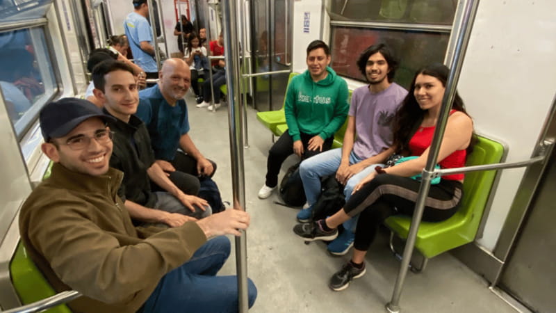 Iztapalapa: Cable Car Tour and Urban Art From the Heights - Iztapalapa’s stories, music, and public spaces