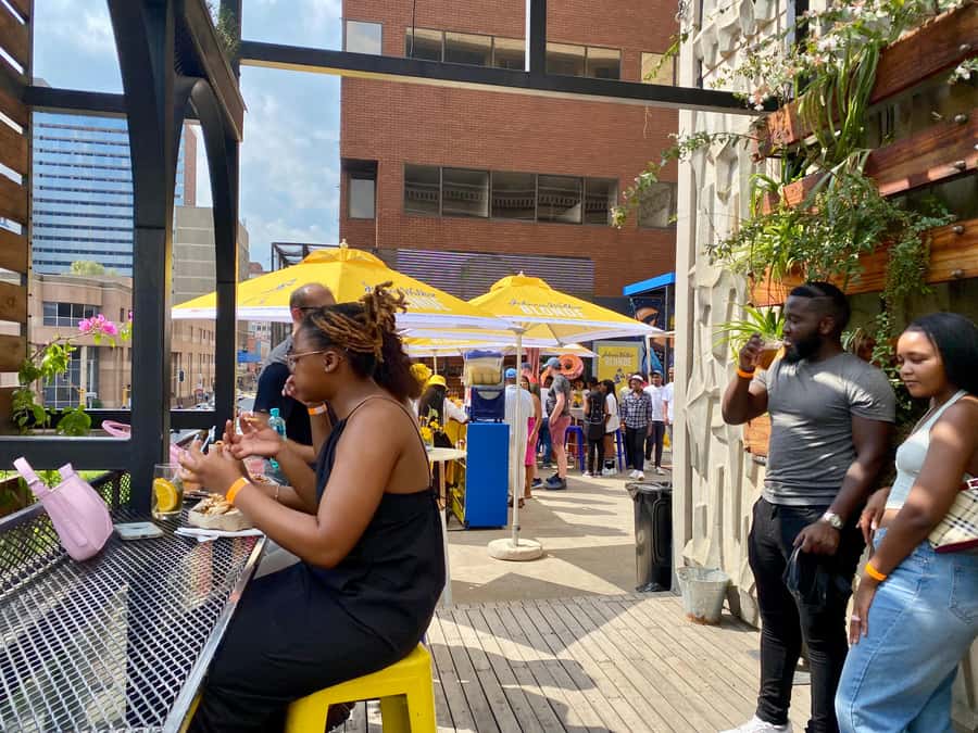 Johannesburg: Braamfontein Street Art & Culture Tour - Grayscale Store and the City of Gold murals