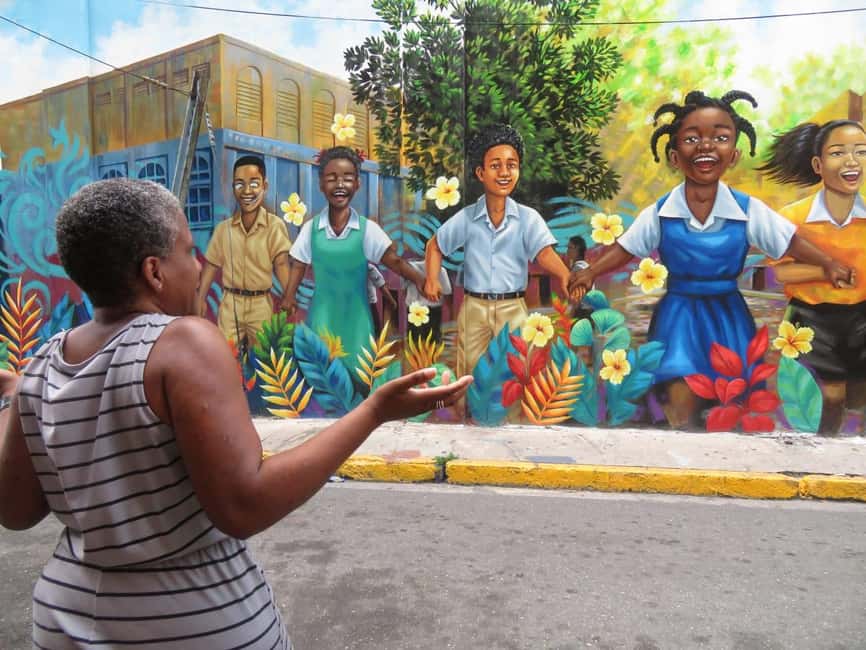 Kingston: Walking Tour with Mural Exploration - Walking the Kingston Waterfront