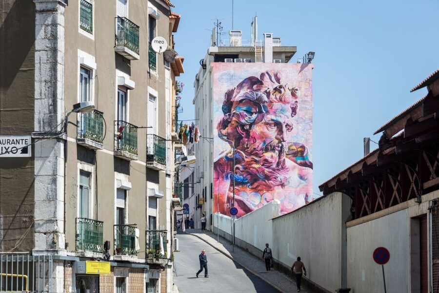 Lisbon: 3-Hour Street Art Tuk Tuk Tour - What three hours feels like