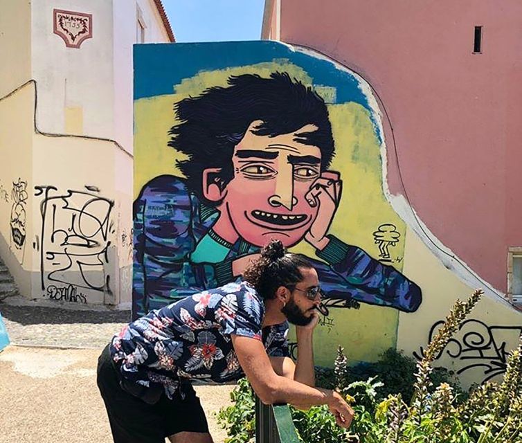 Lisbon: Kickstart Street Art Walking Tour - Why Graça is the right place to start