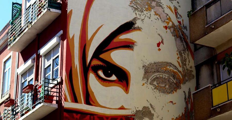 Lisbon: Street Art and Historical Walking Tour - Mouraria, where the route becomes more local