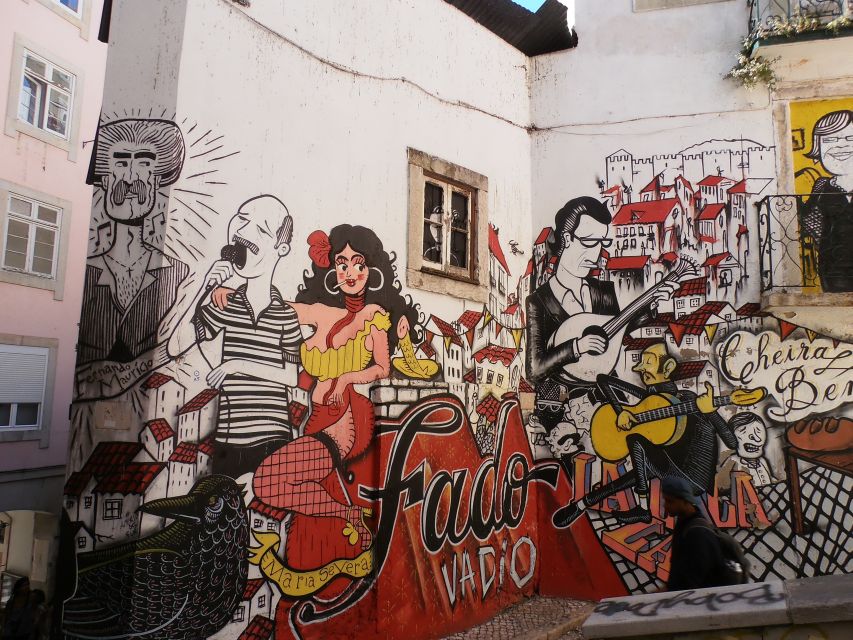 Lisbon: Street Art and Historical Walking Tour - Graça and the city’s public art