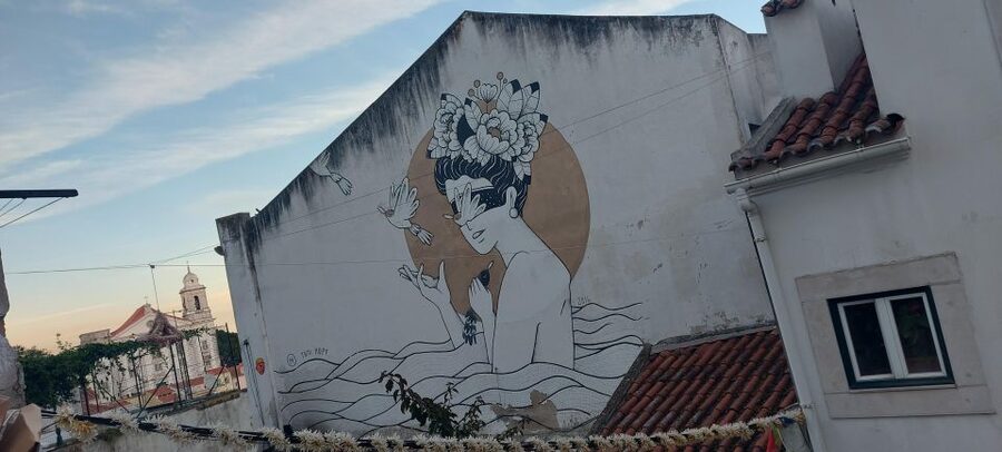 Lisbon Street Art Lovers Walk - Key points at a glance