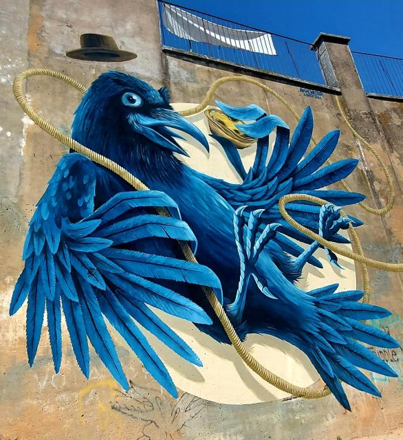 Lisbon Street Art Lovers Walk - Weather, shoes, and practical planning