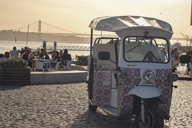 Lisbon Street Art - Private Tuk Tuk Tour with pickup - Practical advice for making the three hours count