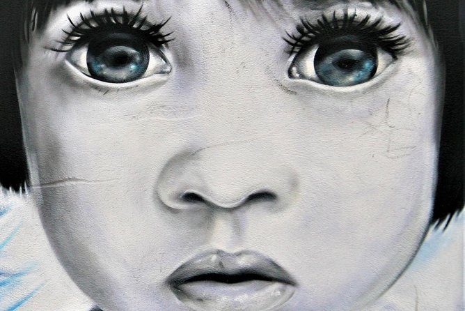 Lisbon: Street Art Tour - The minivan ride to Lisbon’s outer walls