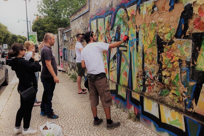 LISBON Street Art Tour - Who should book this tour