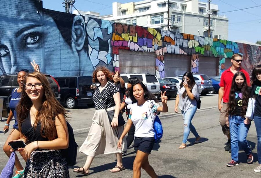 Los Angeles: Arts District Street Art, Graffiti Walking Tour - What the two-hour itinerary feels like