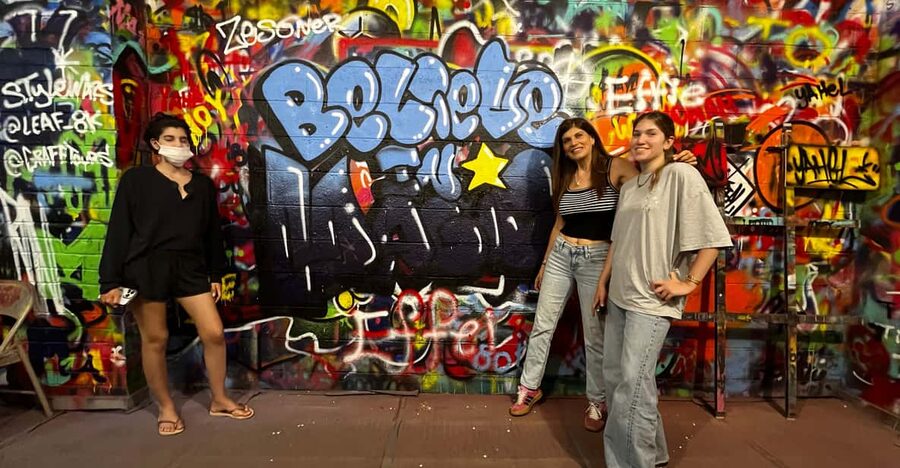 Los Angeles: Experience a Hands-on Graffiti Lesson in LA - A small group makes the lesson more useful