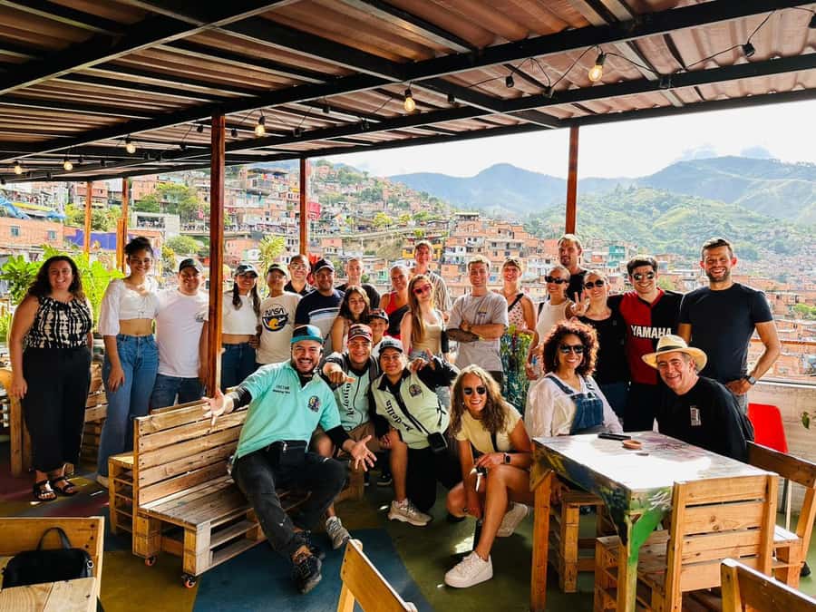 Medellín: Comuna 13 and Graffiti Guided Tour with a Local - Comuna 13 through a local’s eyes