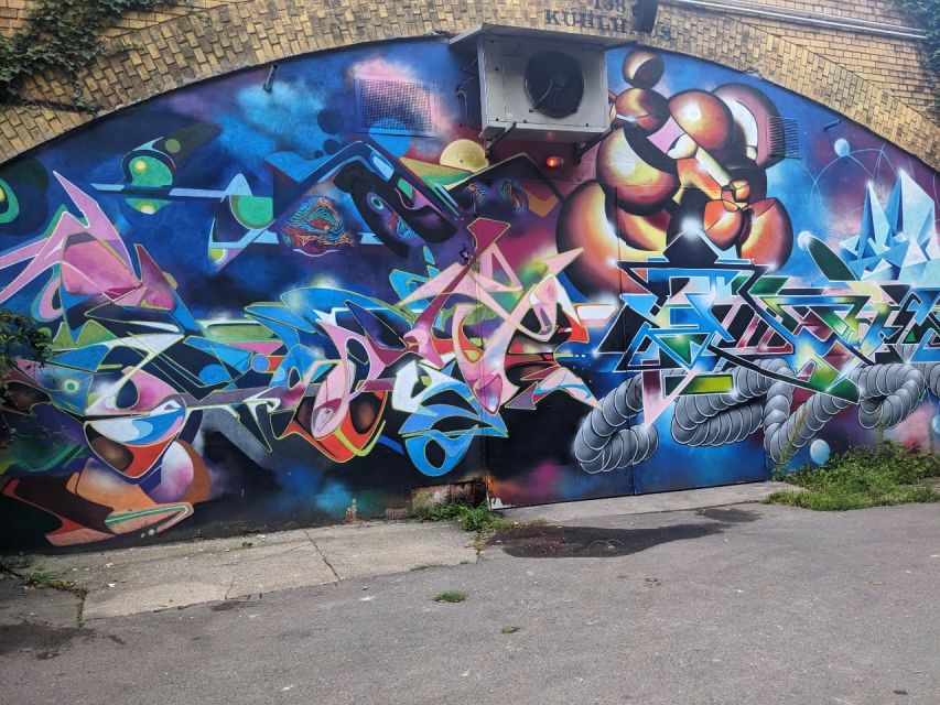 Mega Street Art, Mural, Graffiti Private Tour - Why the private format changes the experience