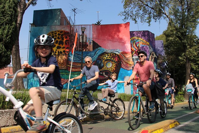 Mexico City: Art Naco, murals & street art bike tour - The North Route: Buenavista, Guerrero, and Tlatelolco