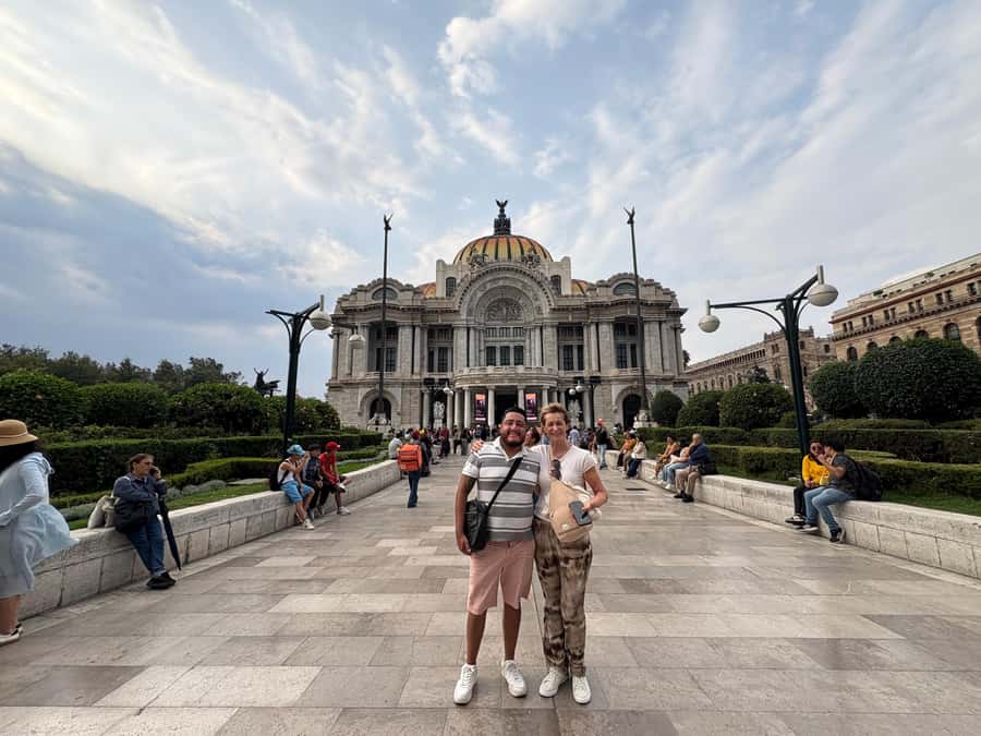 Mexico City: Diego Rivera's Murals Guided Walking Tour - Price, timing, and practical value