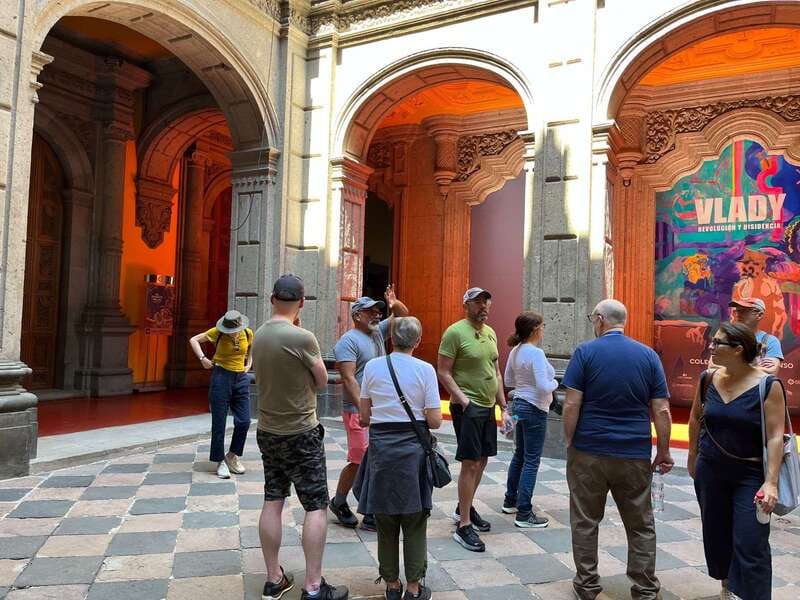Mexico City: History on Walls. Mexican Murals Walking Tour - Why Mexican murals need more than a quick look