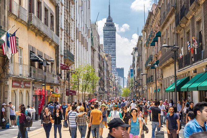 Mexico City Private Street Art Tour - Why Mexico City street art rewards a closer look
