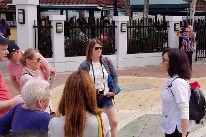 Miami Small Group City Tours of Wynwood Walls and Little Havana - Crossing the Venetian Causeway