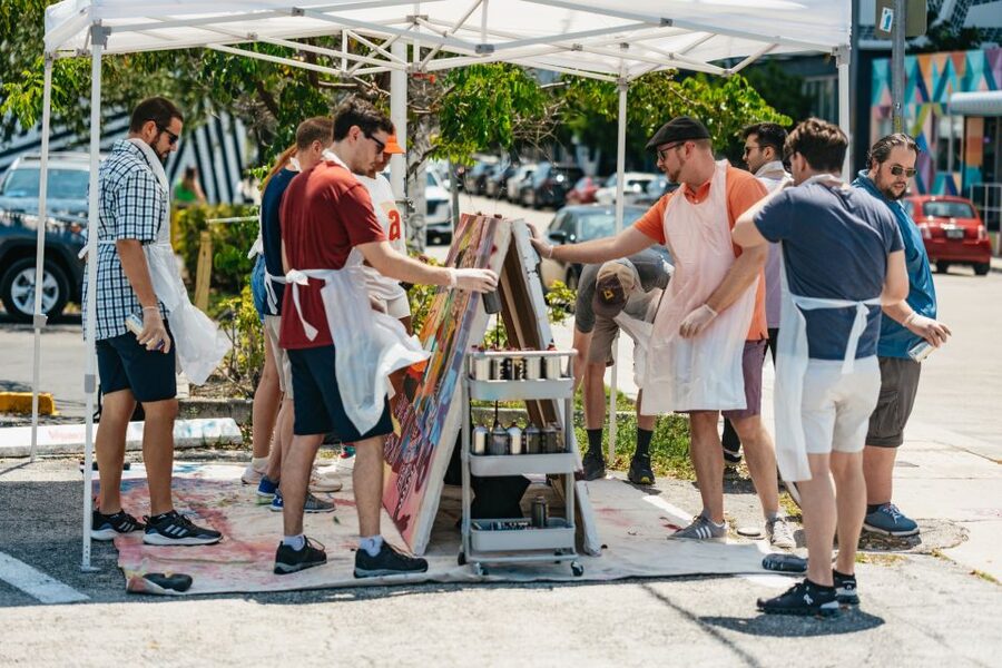 Miami: Wynwood Graffiti Experience - Making Your Own Canvas Piece