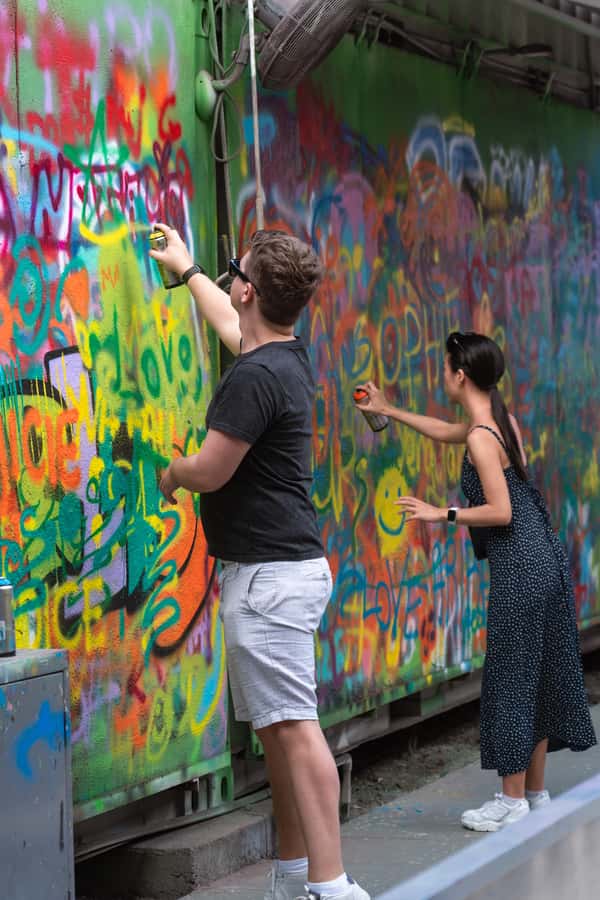 Miami: Wynwood Walls Freestyle Spray Painting & Admission - The Wynwood Walls Shop and Local Artist Pop-Up