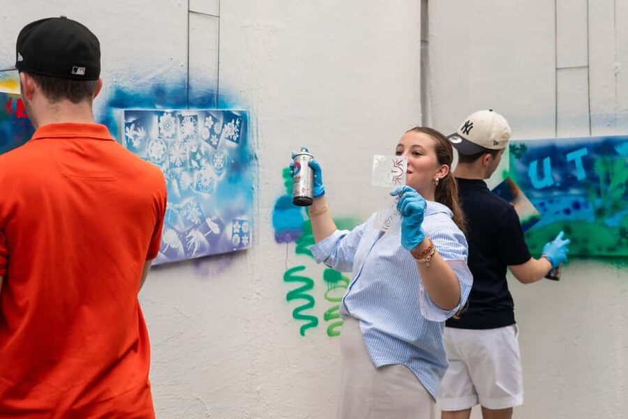 Miami: Wynwood Walls Spray Paint & Stencil Art Class & Entry - Making the Most of Your Time in the Art District