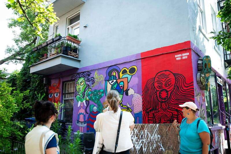 Montreal: The Original Locally Owned Street Art Walking Tour - A smart way to fit it into your day
