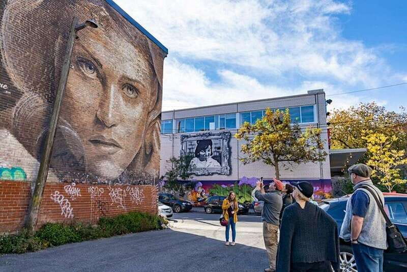 Montreal: The Original Locally Owned Street Art Walking Tour - The guides make the difference