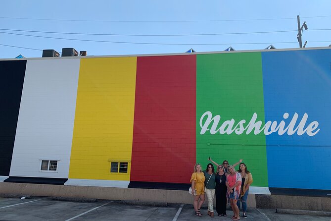 Murals & Margaritas - Group size and the private-tour question