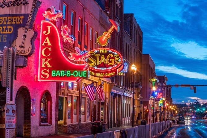 Murals & Mimosas Tour - The guides make or break the three-hour outing