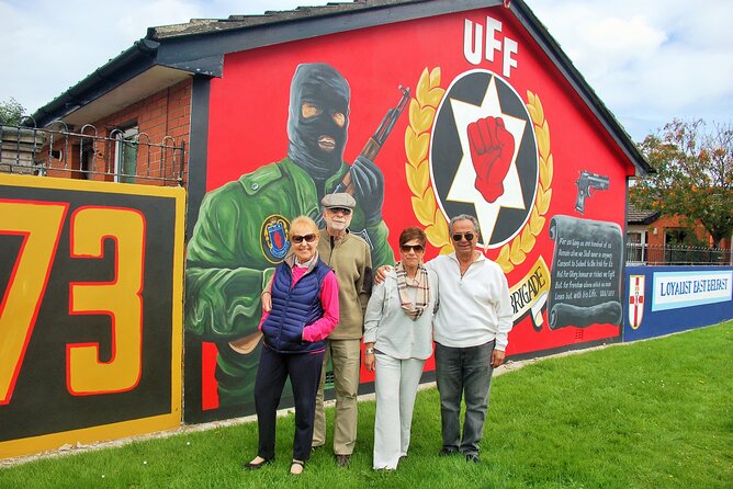 N0 1 Belfast black cab Irish and British mural 2hr private tour - Bombay Street and the first view of the divide