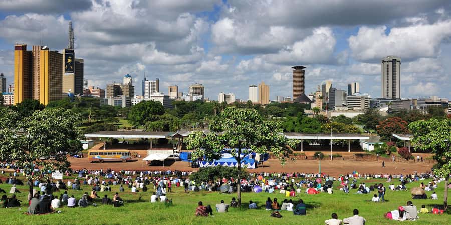 Nairobi Street Art and Graffiti Tour - The matatu culture that changes the tour